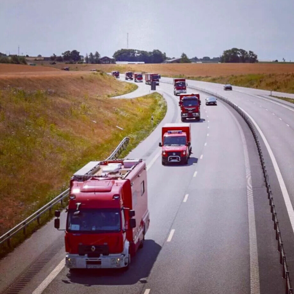 HELTER: Svensker postet bilder og videoer av de polske brann og redningsmannskapene, mandag. HELTER: Svensker postet bilder og videoer av de polske brann og redningsmannskapene, mandag.