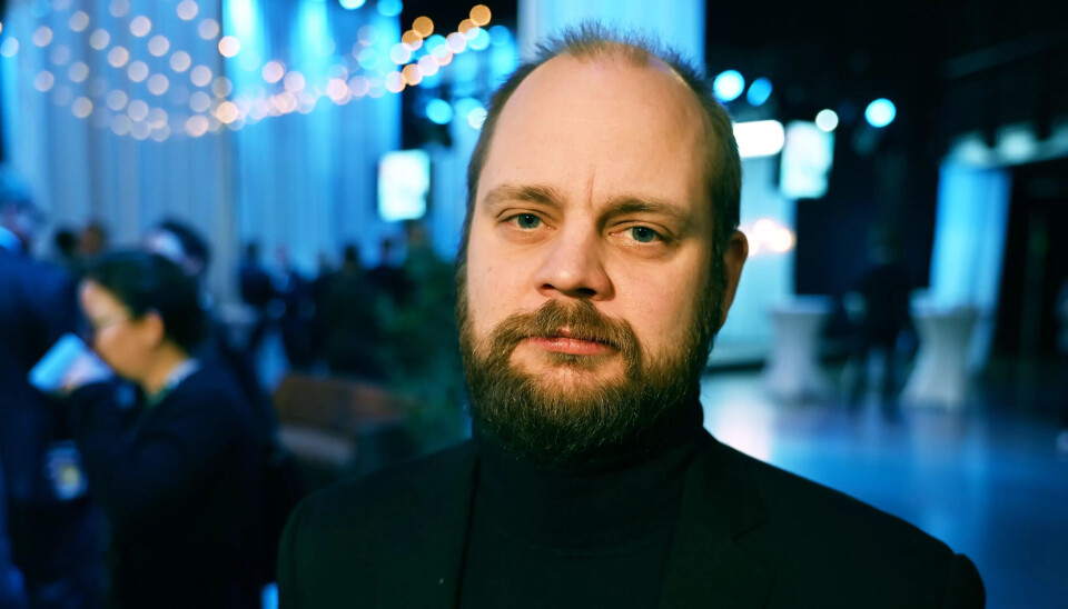 Rødt og Mímir Kristjánsson foreslår å lovfeste retten til flere enn tre egenmeldingsdager. Rødt og Mímir Kristjánsson foreslår å lovfeste retten til flere enn tre egenmeldingsdager.