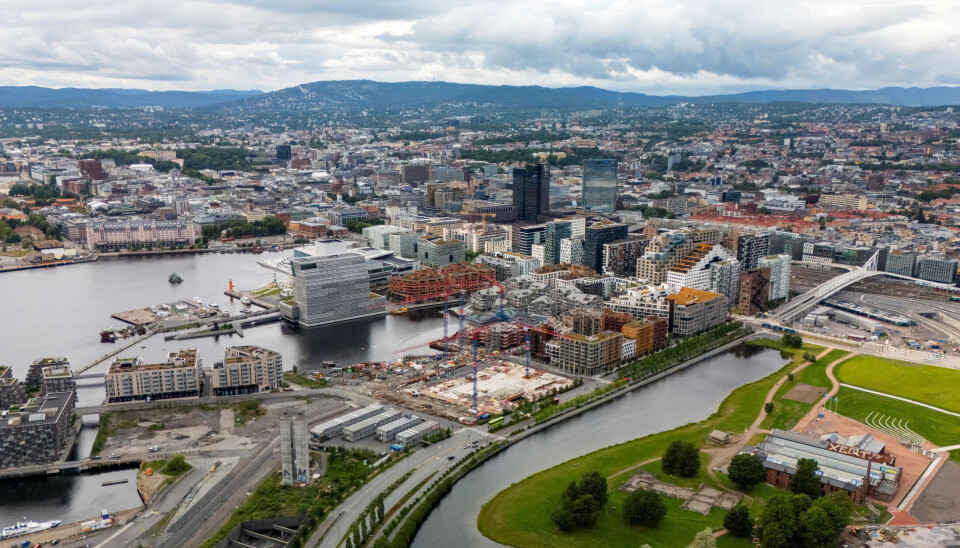 STRAMMER INN: Hele 11 av Oslos 15 bydeler ligger an til underskudd i år, viser prognoser. Byrådet i byen legger onsdag fram et budsjett for 2025 med store innstramminger. STRAMMER INN: Hele 11 av Oslos 15 bydeler ligger an til underskudd i år, viser prognoser. Byrådet i byen legger onsdag fram et budsjett for 2025 med store innstramminger.
