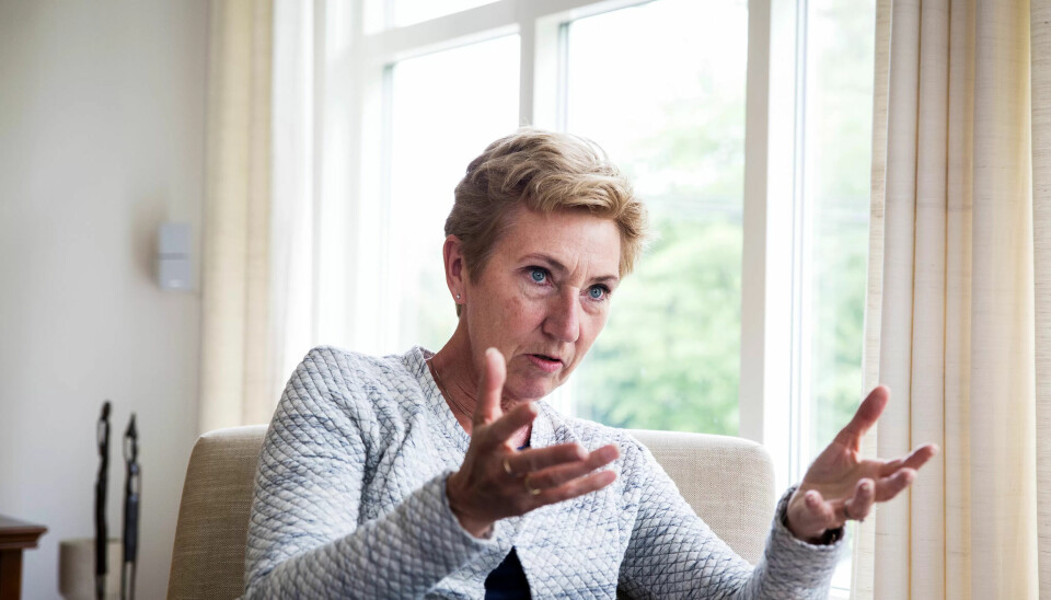 – Jeg opplever at LO i stadig økende grad tar likestilling og kvinnespørsmål på stort alvor, sier 1. nestleder Peggy Hessen Følsvik. – Jeg opplever at LO i stadig økende grad tar likestilling og kvinnespørsmål på stort alvor, sier 1. nestleder Peggy Hessen Følsvik.