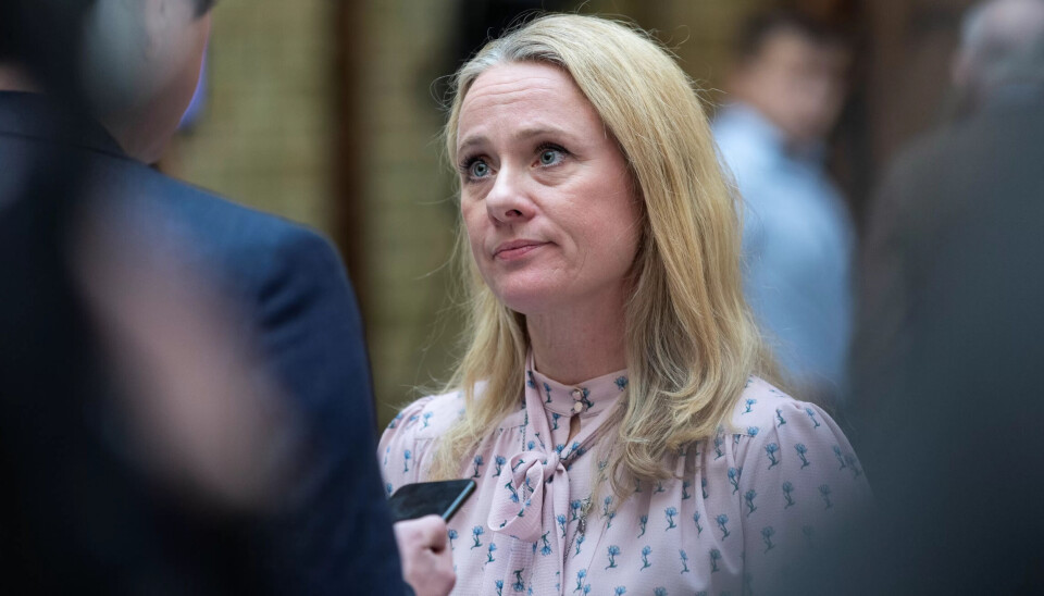 SV stemmer for mistillit mot arbeids- og sosialminister Anniken Hauglie (H), som sist uke deltok i Stortingets høring om trygdeskandalen. SV stemmer for mistillit mot arbeids- og sosialminister Anniken Hauglie (H), som sist uke deltok i Stortingets høring om trygdeskandalen.