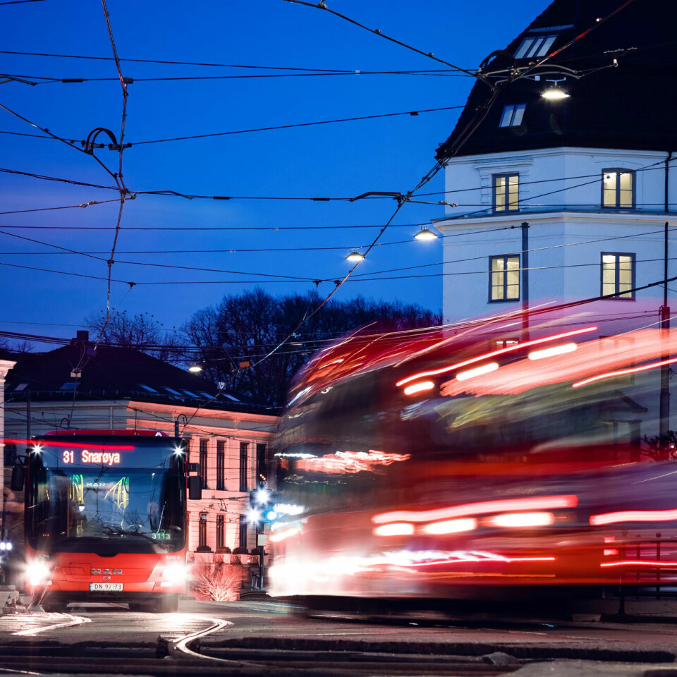 Ruter kjører bussene i Oslo Ruter kjører bussene i Oslo