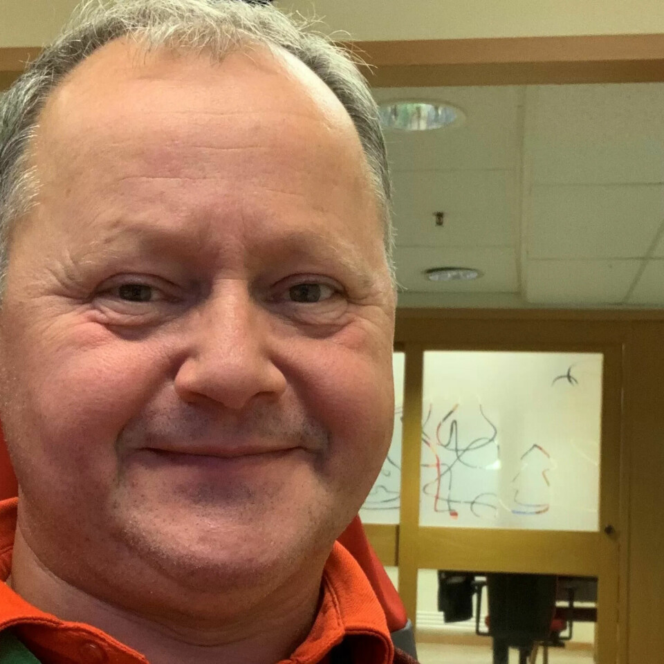 TØFF KONKURRANSE: Geir Edin, varebilsjåfør for Posten Bring, møter stadig oftere de nye konkurrentene på veien. TØFF KONKURRANSE: Geir Edin, varebilsjåfør for Posten Bring, møter stadig oftere de nye konkurrentene på veien.