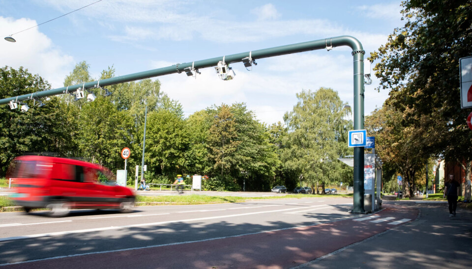 De forhatte bommene kan bli erstattet med ny teknologi. Resultatet kan bli at bilister må betale for hvor mye de bruker veien. De forhatte bommene kan bli erstattet med ny teknologi. Resultatet kan bli at bilister må betale for hvor mye de bruker veien.