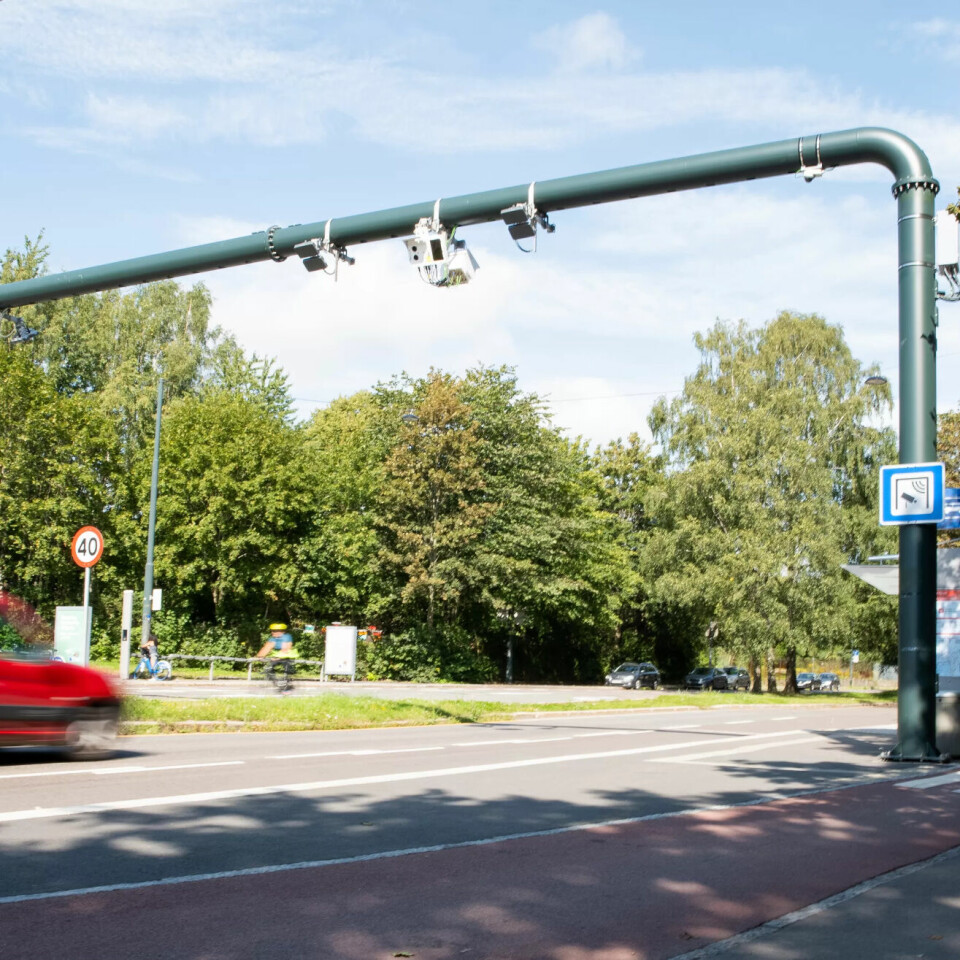 De forhatte bommene kan bli erstattet med ny teknologi. Resultatet kan bli at bilister må betale for hvor mye de bruker veien. De forhatte bommene kan bli erstattet med ny teknologi. Resultatet kan bli at bilister må betale for hvor mye de bruker veien.