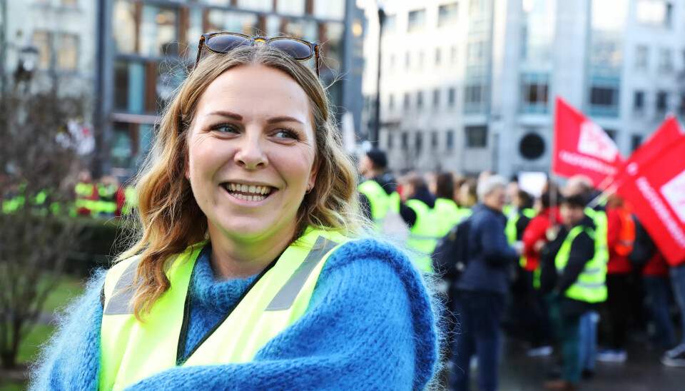 HÅPER PÅ ENDRINGER: Berit Tevik håper kommunene vil få mulighet til å stille strengere krav om blant annet lønns- arbeids- og pensjonsvilkår i de private barnehagene. Her på en streikemarkering utenfor Stortinget. HÅPER PÅ ENDRINGER: Berit Tevik håper kommunene vil få mulighet til å stille strengere krav om blant annet lønns- arbeids- og pensjonsvilkår i de private barnehagene. Her på en streikemarkering utenfor Stortinget.