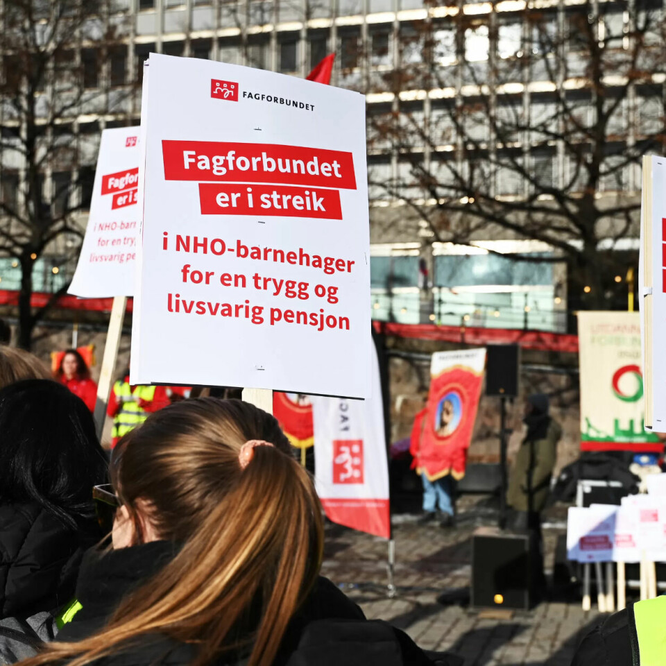 I KAMP: Denne pensjonen var blant annet noe av bakgrunnen for fjorårets streik i barnehagesektoren. I KAMP: Denne pensjonen var blant annet noe av bakgrunnen for fjorårets streik i barnehagesektoren.