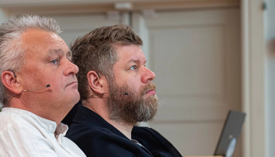 Forbundslederne i Fellesforbundet, Jørn Eggum og El og It Forbundet, Geir Ove Kulseth, lytter til presenatsjonen av Fafo-rapporten om AFP som de har bestilt. Forbundslederne i Fellesforbundet, Jørn Eggum og El og It Forbundet, Geir Ove Kulseth, lytter til presenatsjonen av Fafo-rapporten om AFP som de har bestilt.