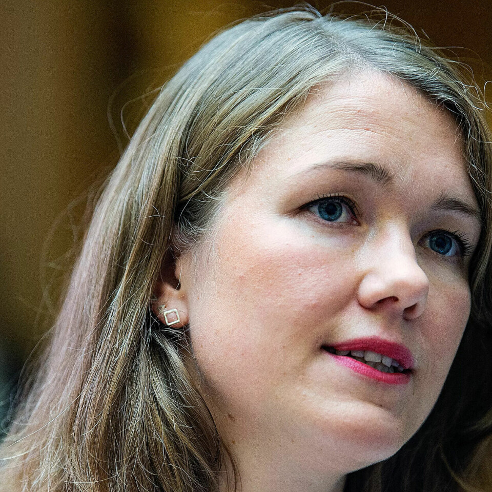 MDG-leder Una Bastholm vil gjerne ha en prat med Jonas Gahr Støre en gang i året. MDG-leder Una Bastholm vil gjerne ha en prat med Jonas Gahr Støre en gang i året.
