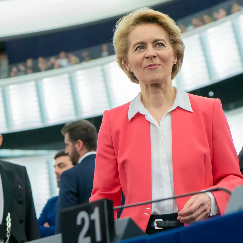 EU-kommisjonens leder, Ursula von der Leyen, avviser påstander om at det er kostnadene ved grønn omstilling av samfunnet som gir de høye energiprisene. EU-kommisjonens leder, Ursula von der Leyen, avviser påstander om at det er kostnadene ved grønn omstilling av samfunnet som gir de høye energiprisene.