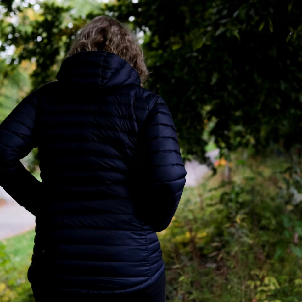 Læreren fikk sparken etter å ha blitt 50 prosent ufør. Så finn hun jobben tilbake og erstatning. Læreren fikk sparken etter å ha blitt 50 prosent ufør. Så finn hun jobben tilbake og erstatning.