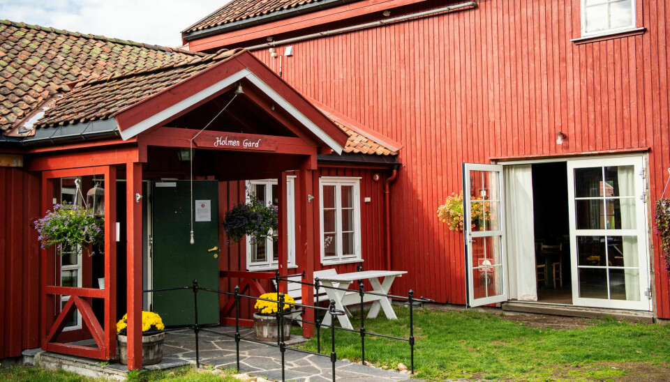 GJENÅPNER: Vitalis Helse Holmen gård var blant behandlingsstedene som opprinnelig fikk tilbud om avtale for helseforetaket. GJENÅPNER: Vitalis Helse Holmen gård var blant behandlingsstedene som opprinnelig fikk tilbud om avtale for helseforetaket.