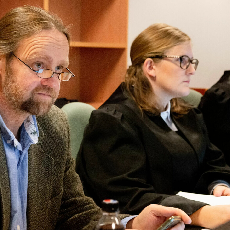 Lasse Sandnes (t.v), daglig leder og medeier i Baos AS, advokatene Ragnhild K. Berdal og Marianne Kartum fra Simonsen Vogt Wiig i retten under søksmålet fra de tidligere ansatte i Baos AS. Lasse Sandnes (t.v), daglig leder og medeier i Baos AS, advokatene Ragnhild K. Berdal og Marianne Kartum fra Simonsen Vogt Wiig i retten under søksmålet fra de tidligere ansatte i Baos AS.
