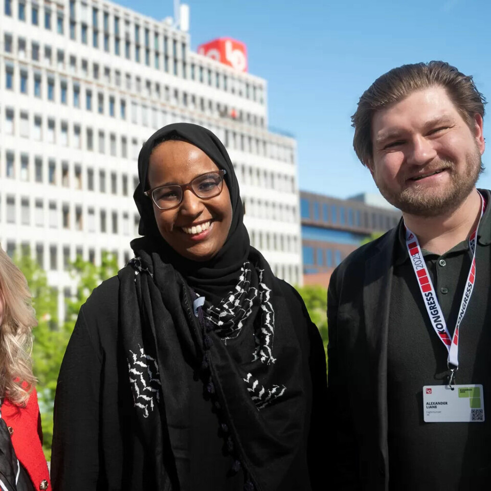 ENIGE: SV får støtte fra Fagforbundet Ung i arbeidet med å forby innleie også i helsesektoren. Fra venstre: Jeanette Lea Romslo, Marian Hussain og Alexander Liane. ENIGE: SV får støtte fra Fagforbundet Ung i arbeidet med å forby innleie også i helsesektoren. Fra venstre: Jeanette Lea Romslo, Marian Hussain og Alexander Liane.