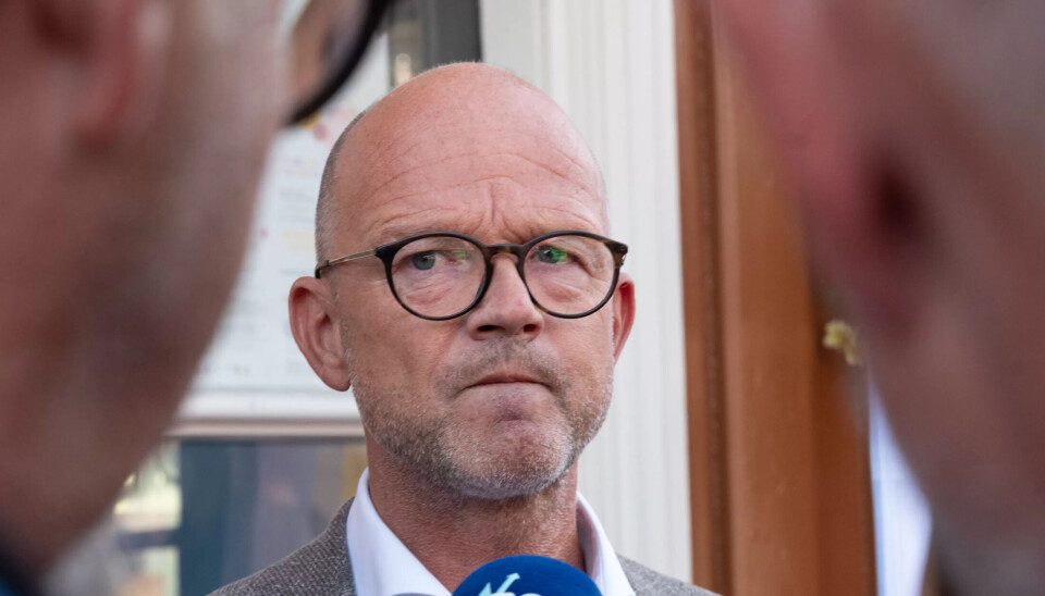 NEKTER: – Det er et krav for oss. Vi skal ikke låse den debatten i fire år, sier Ole Erik Almlid. NEKTER: – Det er et krav for oss. Vi skal ikke låse den debatten i fire år, sier Ole Erik Almlid.