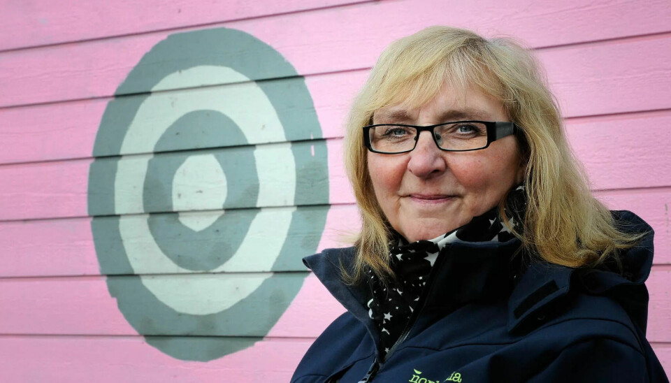 TAPER EN MILLION: Dina Helene Stefanussen (62) har jobbet 26 år i barnehage. Med et pennestrøk har Norlandia fjernet hennes mulighet til avtalefestet pensjon. TAPER EN MILLION: Dina Helene Stefanussen (62) har jobbet 26 år i barnehage. Med et pennestrøk har Norlandia fjernet hennes mulighet til avtalefestet pensjon.