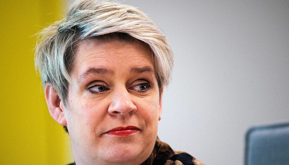 VIL GJENNOMGÅ: Arbeids- og inkluderingsminister Marte Mjøs Persen mener offentlig ansatte har en stor fordel som ansatte i privat sektor ikke har, vet at de kan få 20-40 prosent uføreytelse fra pensjonskassen. «I lys av dette mener jeg at utslagene for personer med en tjenestepensjon som gir en bedre sikring ved uførhet ikke åpenbart er urimelige» skriver hun i sin vurdering til Stortinget. VIL GJENNOMGÅ: Arbeids- og inkluderingsminister Marte Mjøs Persen mener offentlig ansatte har en stor fordel som ansatte i privat sektor ikke har, vet at de kan få 20-40 prosent uføreytelse fra pensjonskassen. «I lys av dette mener jeg at utslagene for personer med en tjenestepensjon som gir en bedre sikring ved uførhet ikke åpenbart er urimelige» skriver hun i sin vurdering til Stortinget.