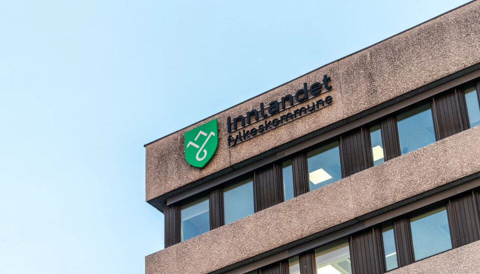 LEGG NED: 42 prosent av innbyggerne i Innlandet mener fylkeskommunen som forvaltningsorgan bør legges ned, viser en ny måling. LEGG NED: 42 prosent av innbyggerne i Innlandet mener fylkeskommunen som forvaltningsorgan bør legges ned, viser en ny måling.