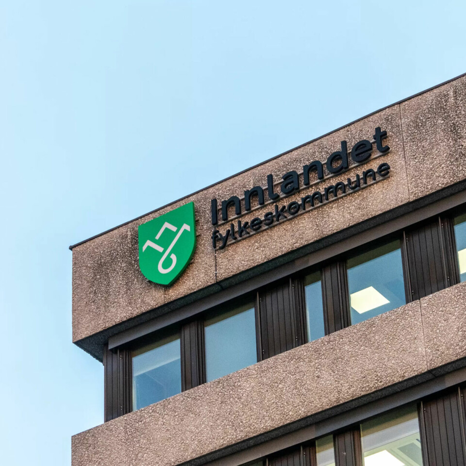 LEGG NED: 42 prosent av innbyggerne i Innlandet mener fylkeskommunen som forvaltningsorgan bør legges ned, viser en ny måling. LEGG NED: 42 prosent av innbyggerne i Innlandet mener fylkeskommunen som forvaltningsorgan bør legges ned, viser en ny måling.