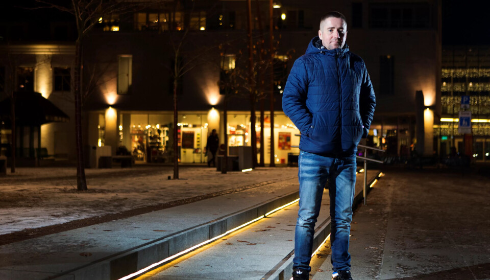 VESTFOLD DESEMBER 2015: Det har gått ett år siden Marcin Marys sto fram i Fagbladet og fortalte om hardkjøret etter at Vestfold valgte en ny og mer effektiv driftsmodell med Veireno. VESTFOLD DESEMBER 2015: Det har gått ett år siden Marcin Marys sto fram i Fagbladet og fortalte om hardkjøret etter at Vestfold valgte en ny og mer effektiv driftsmodell med Veireno.
