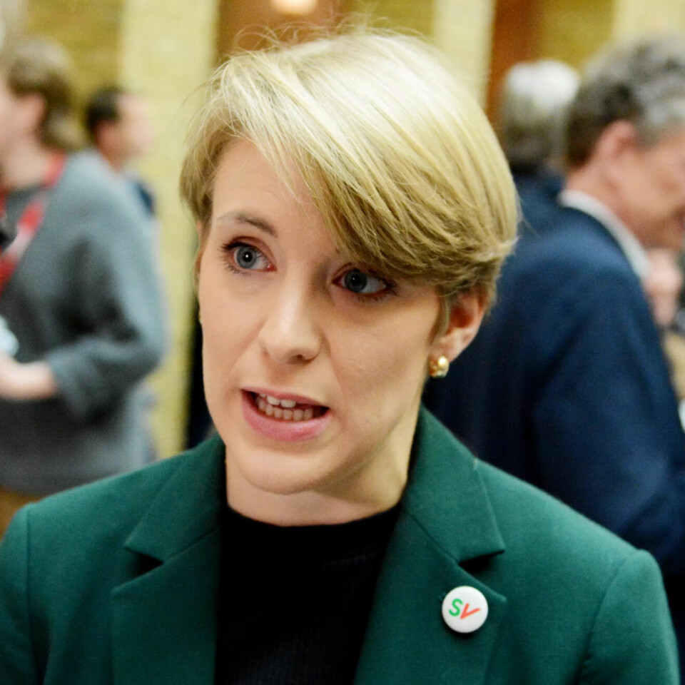 – Vi må se an den økonomiske situasjonen, men skattene må kuttes mer enn det som har vært lagt opp til så langt, sier SVs finanspolitiske talsperson Kari Elisabeth Kaski. – Vi må se an den økonomiske situasjonen, men skattene må kuttes mer enn det som har vært lagt opp til så langt, sier SVs finanspolitiske talsperson Kari Elisabeth Kaski.
