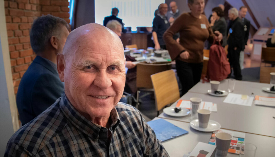 Steinar Evensen taper minst 80.000 kroner i året på å ha stått lenge i jobb. Det vil Senterpartiet, SV og Rødt gjøre noe med, men de får ikke med seg Arbeiderpartiet. Steinar Evensen taper minst 80.000 kroner i året på å ha stått lenge i jobb. Det vil Senterpartiet, SV og Rødt gjøre noe med, men de får ikke med seg Arbeiderpartiet.