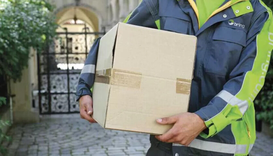 Mannen kledde seg ut som Bring-ansatt for å hente 19 elbil-ladere han hadde laget en falsk bestilling på. Ansatte ante uråd og varslet politiet. (Illustrasjonsfoto) Mannen kledde seg ut som Bring-ansatt for å hente 19 elbil-ladere han hadde laget en falsk bestilling på. Ansatte ante uråd og varslet politiet. (Illustrasjonsfoto)