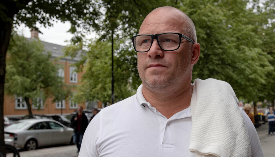 FERDIG MED ALERIS: Roger Berg har lukket døra til Aleris en gang for alle, og tør å stå fram. - Det de holder på med er sosial dumping så det holder, sier han. FERDIG MED ALERIS: Roger Berg har lukket døra til Aleris en gang for alle, og tør å stå fram. - Det de holder på med er sosial dumping så det holder, sier han.