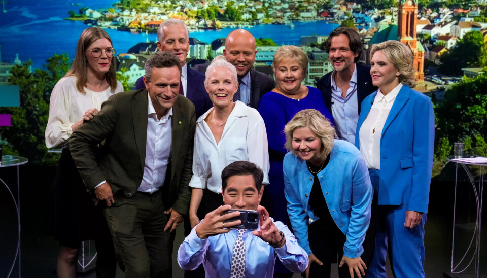 GOD STEMNING: Partilederne med NRK-profil Fredrik Solvang under Arendalsuka i august. GOD STEMNING: Partilederne med NRK-profil Fredrik Solvang under Arendalsuka i august.