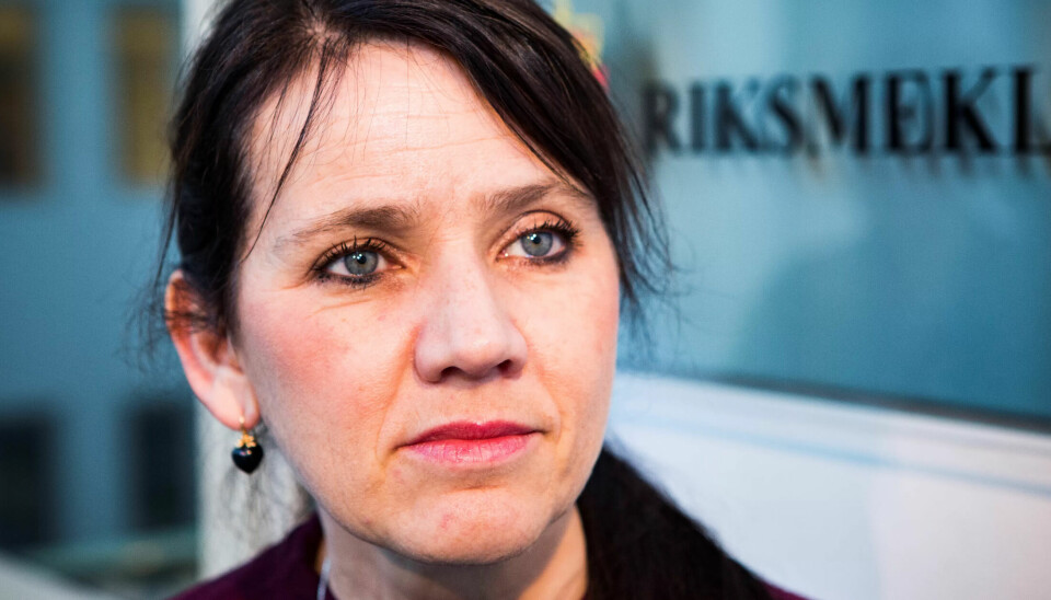 ULEMPER: Deltid medfører en rekke ulemper både for kvinnene det gjelder og for samfunnet som helhet, skriver Anne-Kari Bratten. ULEMPER: Deltid medfører en rekke ulemper både for kvinnene det gjelder og for samfunnet som helhet, skriver Anne-Kari Bratten.