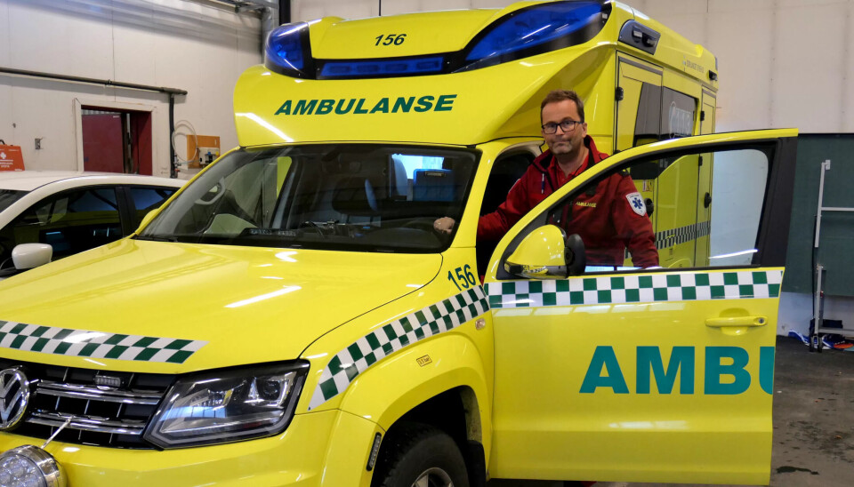 KREVENDE ARBEIDSDAGER: Klinikktillitsvalgt Lars Vereide forteller om en arbeidshverdag som er snudd på hodet de siste ukene. KREVENDE ARBEIDSDAGER: Klinikktillitsvalgt Lars Vereide forteller om en arbeidshverdag som er snudd på hodet de siste ukene.