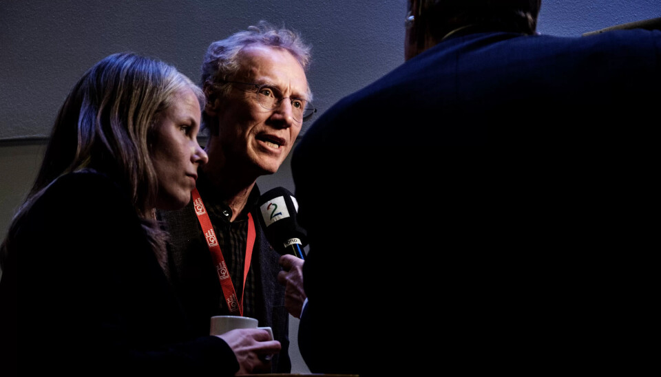 PURRER: Både SVs Kirsti Bergstø og LOs Steinar Krogstad ber statsråden få opp farten. PURRER: Både SVs Kirsti Bergstø og LOs Steinar Krogstad ber statsråden få opp farten.