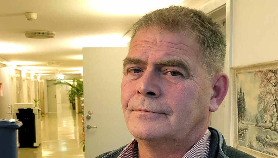 KRITISK: Bjørn Wølstad-Knudsen trur planane om nye Oslo-sjukehus vil ende med eit svindyrt mageplask. KRITISK: Bjørn Wølstad-Knudsen trur planane om nye Oslo-sjukehus vil ende med eit svindyrt mageplask.
