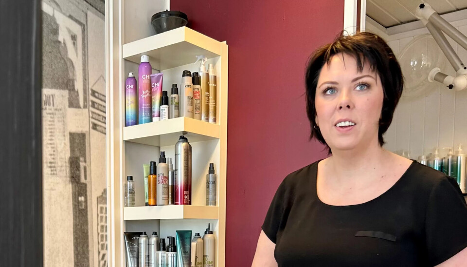 Oppsagt frisør vant på alle punkter, men fikk ikke ei krone