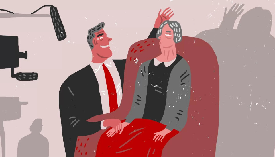 IRRITERT: Jeg blir så irritert når jeg ser politikere som på desperat stemmejakt oppsøker sykehjem og klapper de eldre på skuldra mens de ser inn i et TV-kamera, skriver grasrotstemme Gunhild M. Kvåle. IRRITERT: Jeg blir så irritert når jeg ser politikere som på desperat stemmejakt oppsøker sykehjem og klapper de eldre på skuldra mens de ser inn i et TV-kamera, skriver grasrotstemme Gunhild M. Kvåle.