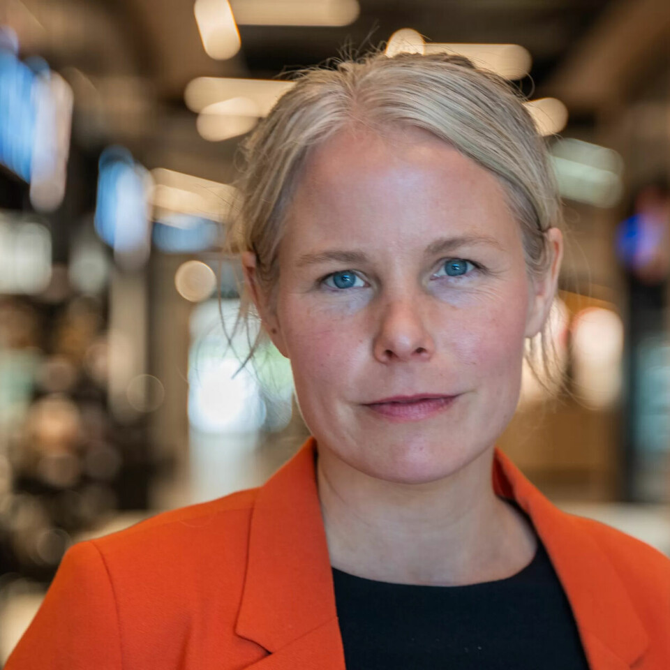 SV: Leder Kirsti Bergstø vil ha kontrollsak om lederlønn. SV: Leder Kirsti Bergstø vil ha kontrollsak om lederlønn.