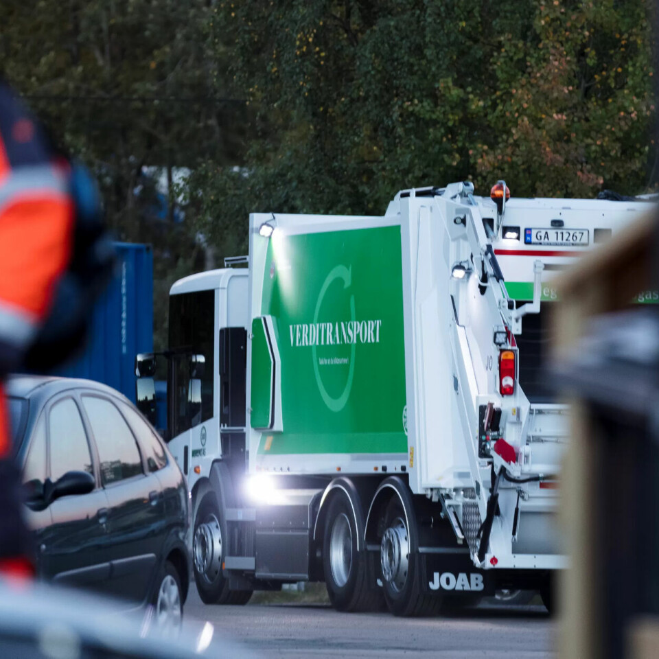BEINHARDE UKER: Veirneo-ansatte har jobbet opptil 90 timer på ei uke for å komme ajour med søpla i Oslo. BEINHARDE UKER: Veirneo-ansatte har jobbet opptil 90 timer på ei uke for å komme ajour med søpla i Oslo.