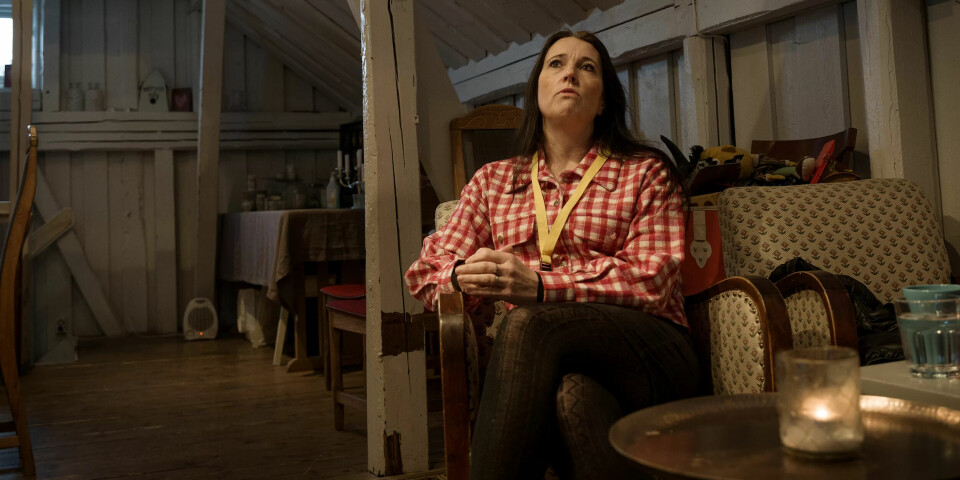 BEDRE Å VÆRE DER: - Jeg er glad jeg var der da det skjedde. Det var nok hardere for dem som måtte stå bak sperringene i Ask uten å kunne gjøre noe for pasientene, sier Therese. BEDRE Å VÆRE DER: - Jeg er glad jeg var der da det skjedde. Det var nok hardere for dem som måtte stå bak sperringene i Ask uten å kunne gjøre noe for pasientene, sier Therese.