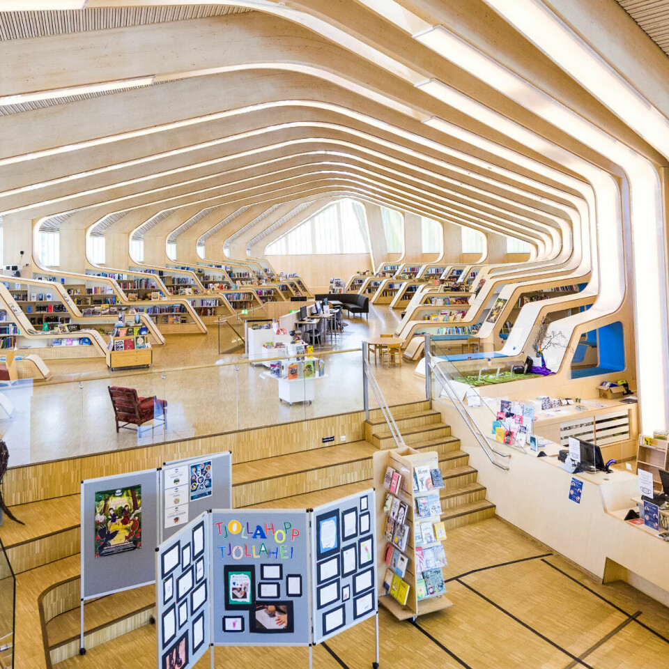 POPULÆRT: Bibliotek trenger ikke å være på størrelse med arkitektoniske praktbygg som det på Vennesla for å sette lånelysten i gang hos unge lesere, viser en ny undersøkelse. POPULÆRT: Bibliotek trenger ikke å være på størrelse med arkitektoniske praktbygg som det på Vennesla for å sette lånelysten i gang hos unge lesere, viser en ny undersøkelse.