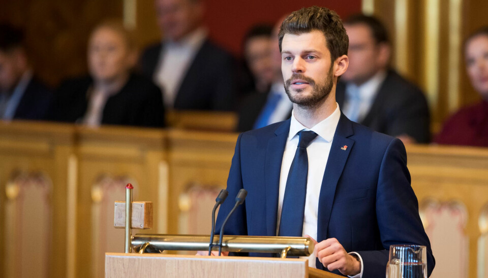 Rødt-lederen kalte Siv Jensen «forskjellsdronning». Da grep stortingspresidenten inn