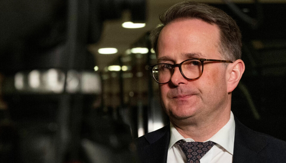 Mats Ruland og hans 12 mekler-kolleger må belage seg på seine kvelder og lange netter i mai. Mats Ruland og hans 12 mekler-kolleger må belage seg på seine kvelder og lange netter i mai.