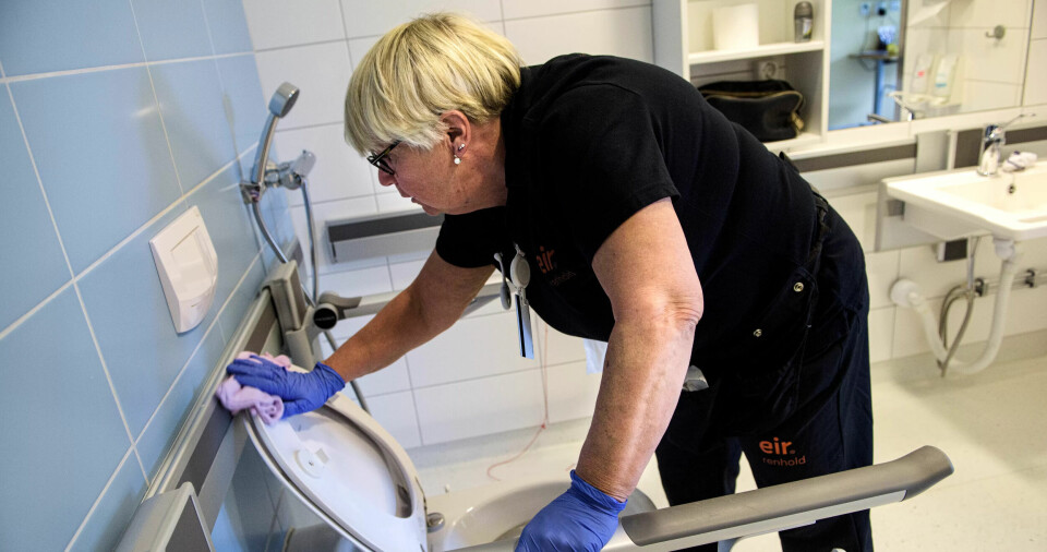 SV vil ha renhold tilbake i offentlig regi. På Sunnaas sykehus er det Eir renhold som har renholdet. SV vil ha renhold tilbake i offentlig regi. På Sunnaas sykehus er det Eir renhold som har renholdet.