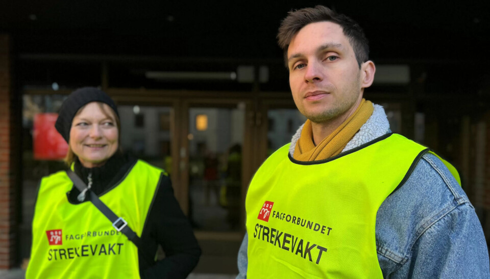 SYLFERSK: Haakon Sand ble tillitsvalgt i helga og måtte rett ut i streikeorganisering. Heldigvis har han støtte i Aslaug Mølstad. SYLFERSK: Haakon Sand ble tillitsvalgt i helga og måtte rett ut i streikeorganisering. Heldigvis har han støtte i Aslaug Mølstad.