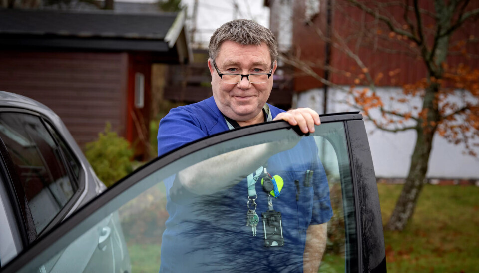 Hjelpepleier Robert Preuss etterlyser større åpenhet om vold og trusler i hjemmesykepleien. Hjelpepleier Robert Preuss etterlyser større åpenhet om vold og trusler i hjemmesykepleien.