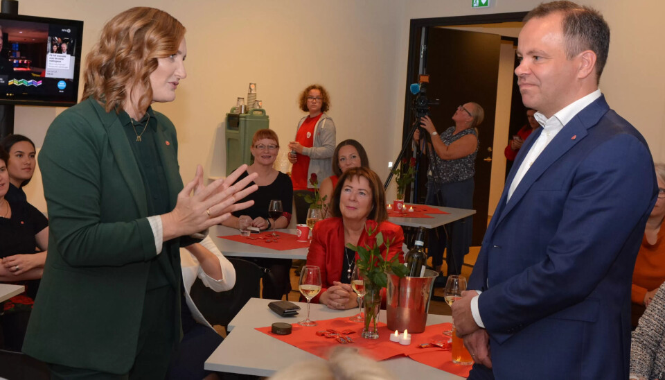 Tomas Norvoll (t.h.) fortsetter som fylkresrådsleder i Nordland fylke, i et samarbeid med blnat annet Senterpartiet. Tomas Norvoll (t.h.) fortsetter som fylkresrådsleder i Nordland fylke, i et samarbeid med blnat annet Senterpartiet.