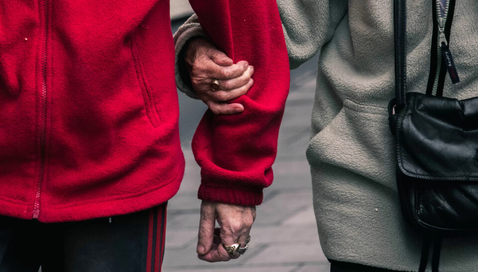 CARE.COM: Fagbladet har tidligere skrevet om tjenesteplattformen Care.com. Nå har både Helsetilsynet og Arbeidstilsynet kommentert saken. CARE.COM: Fagbladet har tidligere skrevet om tjenesteplattformen Care.com. Nå har både Helsetilsynet og Arbeidstilsynet kommentert saken.