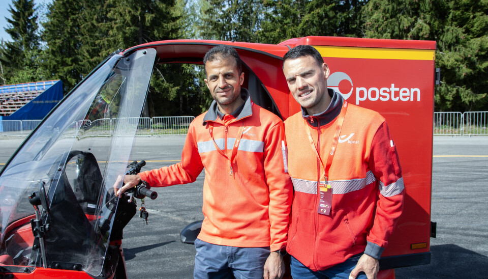 EFFEKTIVE: Disse karene utmerket seg for effektivitet og økonomisk kjøring gjennom
alle øvelsene. Dermed kunne belgierne Serge Piraux og Alain Laudelout fra Bpost
juble over prisen for mest effektive kjørestil av alle.