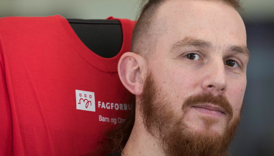 SKJERPES: Guillaume Durandal (37), medlemsansvarlig i Fagforbundet barn og oppvekst, Oslo, mener rekruttering til barnehager må skjerpes. SKJERPES: Guillaume Durandal (37), medlemsansvarlig i Fagforbundet barn og oppvekst, Oslo, mener rekruttering til barnehager må skjerpes.