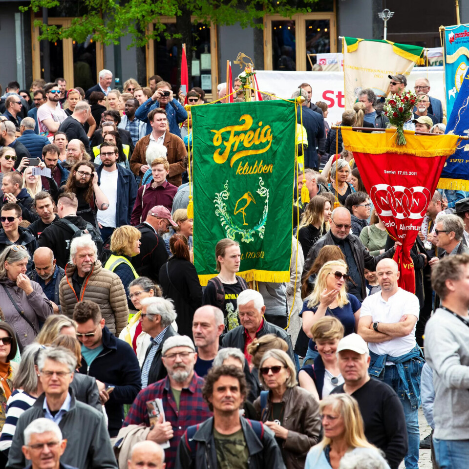 PÅ NETT: Slik så det ut under fjorårets 1. mai-markering i Oslo. I år er målet at like mange vil delta over hele landet, bare at det skjer på en felles plattform på nett. PÅ NETT: Slik så det ut under fjorårets 1. mai-markering i Oslo. I år er målet at like mange vil delta over hele landet, bare at det skjer på en felles plattform på nett.