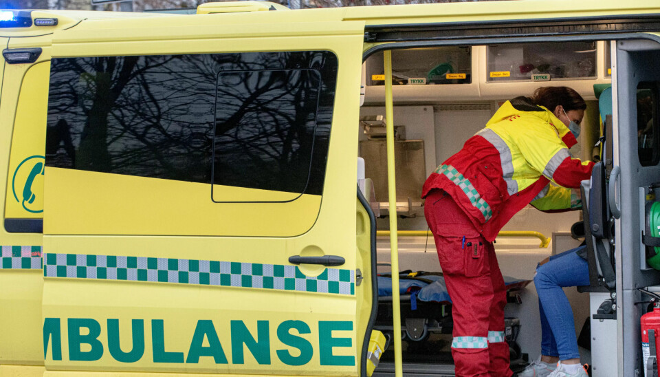 NÅR IKKE MÅLENE: Ambulansene når ikke fram raskt nok, ifølge Helsedirektoratet. Bildet er fra en øvelse i Oslo i høst. NÅR IKKE MÅLENE: Ambulansene når ikke fram raskt nok, ifølge Helsedirektoratet. Bildet er fra en øvelse i Oslo i høst.